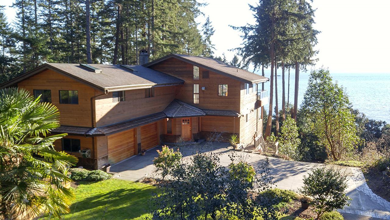 Sunshine Coast Treetop B&B Сечелт Екстер'єр фото