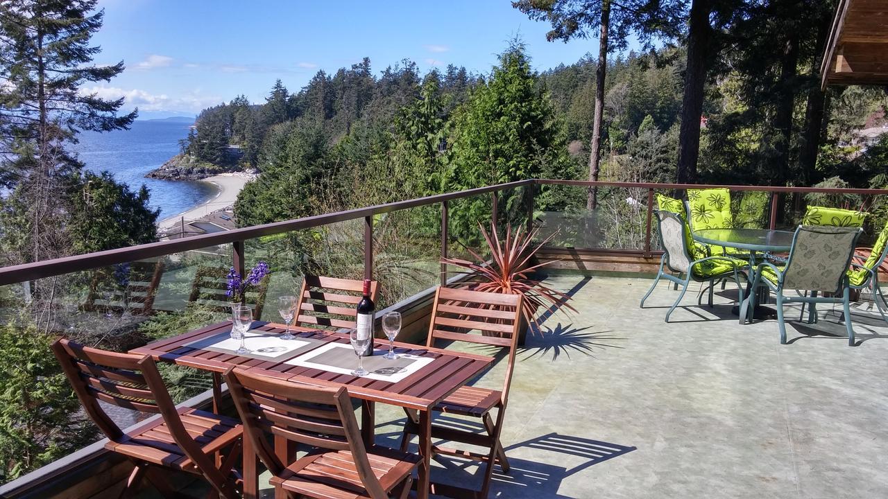 Sunshine Coast Treetop B&B Сечелт Екстер'єр фото