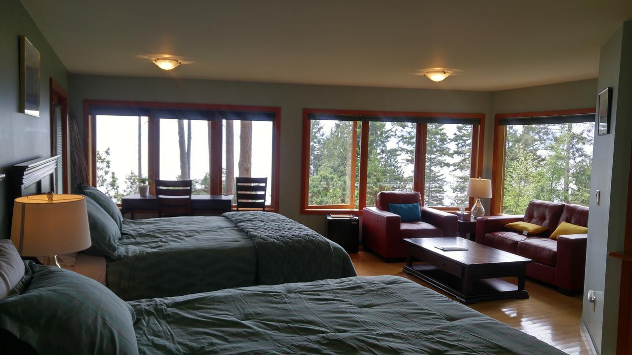 Sunshine Coast Treetop B&B Сечелт Екстер'єр фото